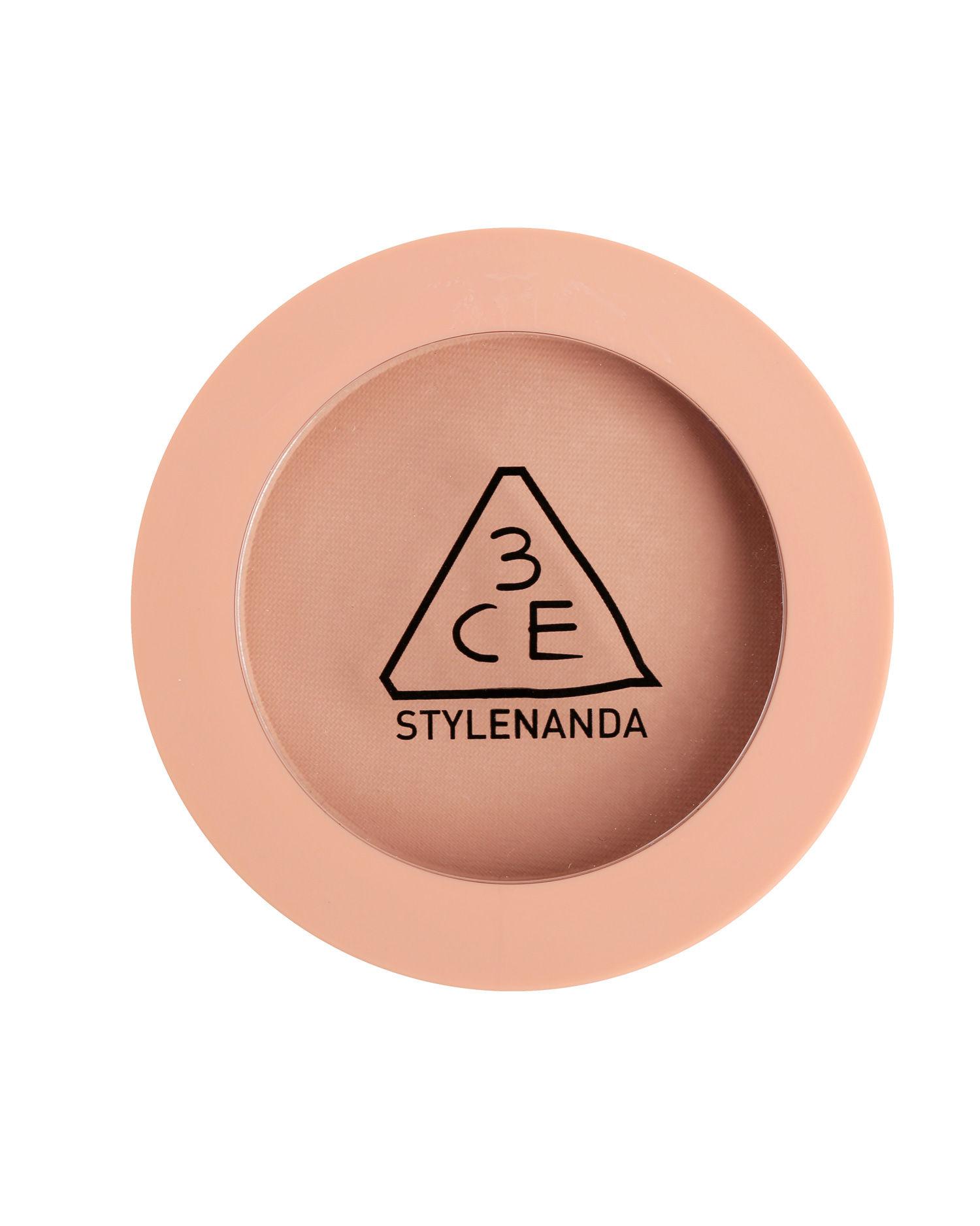 Mood Recipe face blush #Nude Peach by 3CE