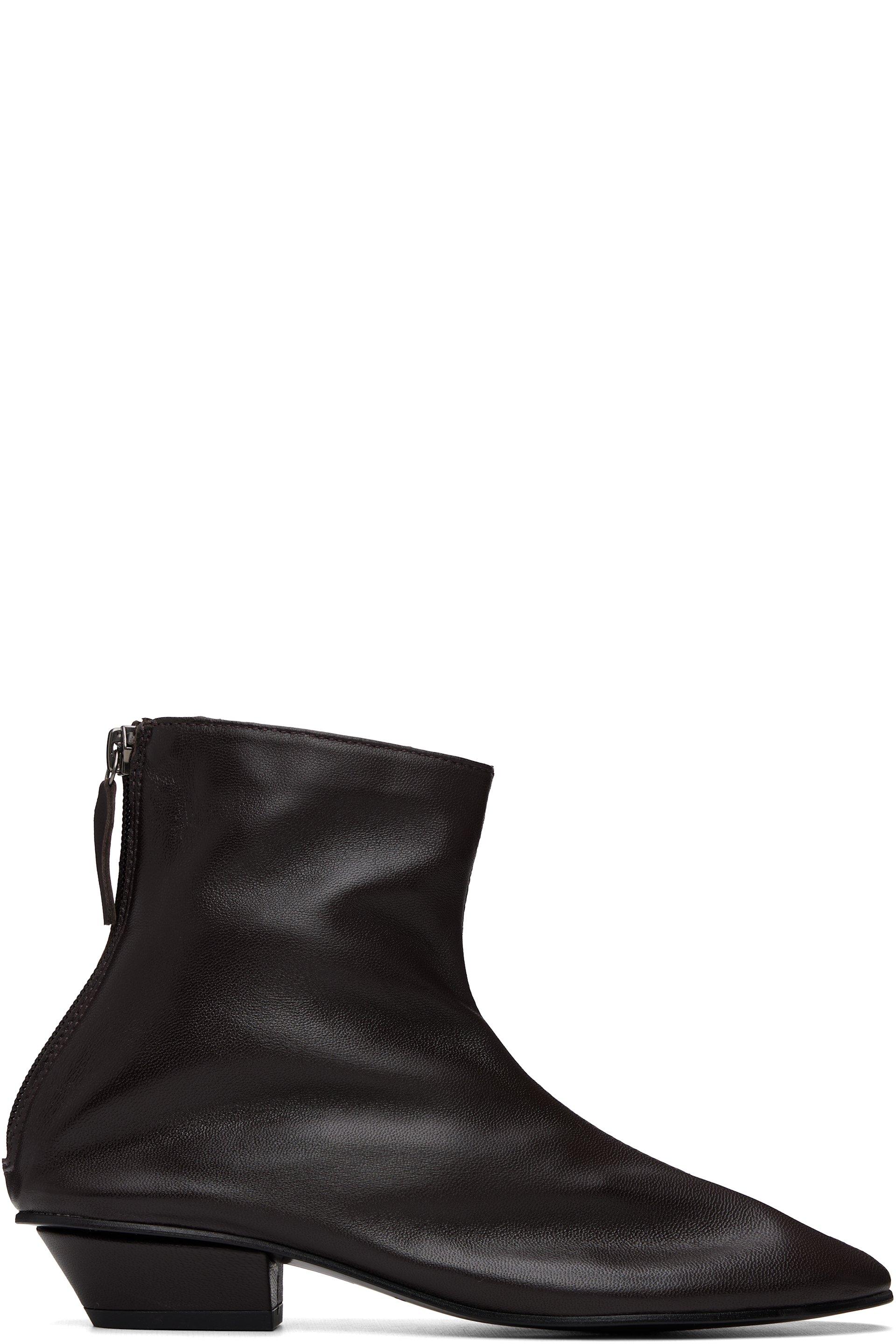 Brown Mica Boots by ABOUT ARIANNE