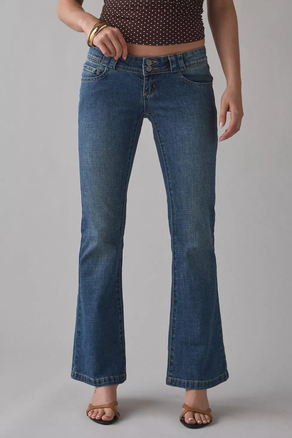 Abrand 00 Prue Super Low-Rise Kick Flare Jean by ABRAND JEANS