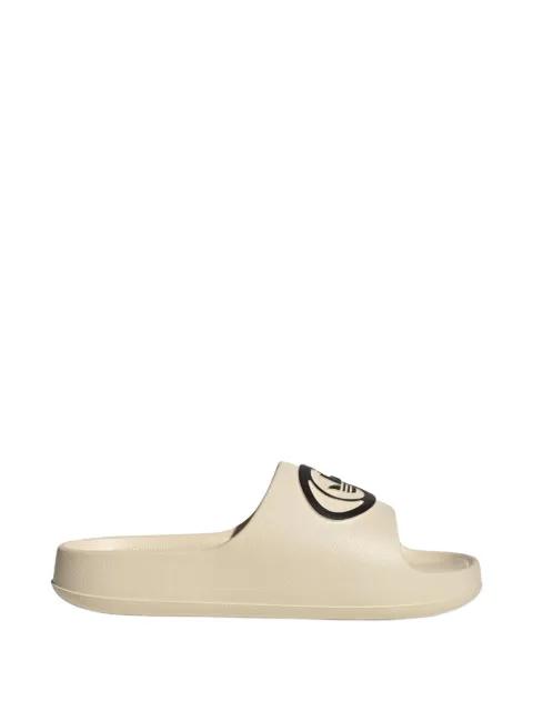 Adilette 00S logo-patch slides by ADIDAS