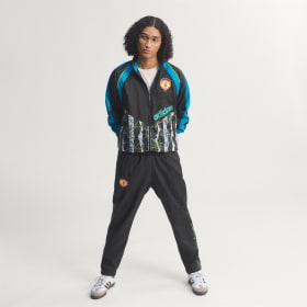 Manchester United Woven Jacket 90 by ADIDAS