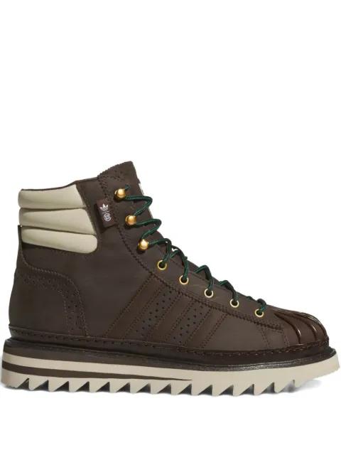 Pro Model sneakers by ADIDAS