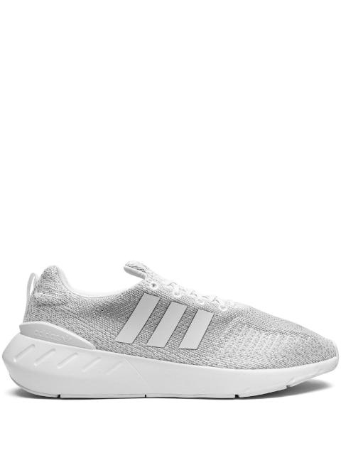 Run Swift 2 "White/Grey" sneakers by ADIDAS
