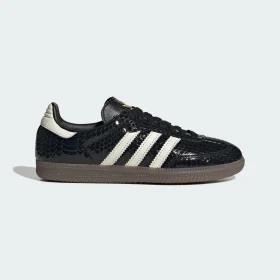 SAMBA SHOES by ADIDAS