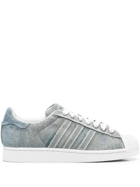 Superstar 82 stripes trainers by ADIDAS