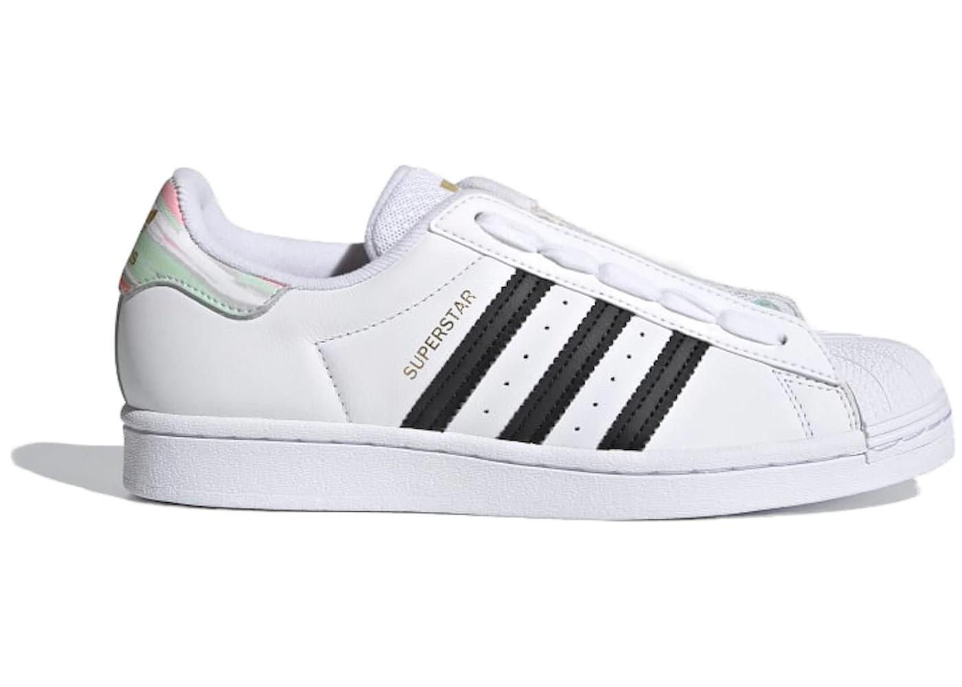 Superstar I Love Dance (Women's) by ADIDAS