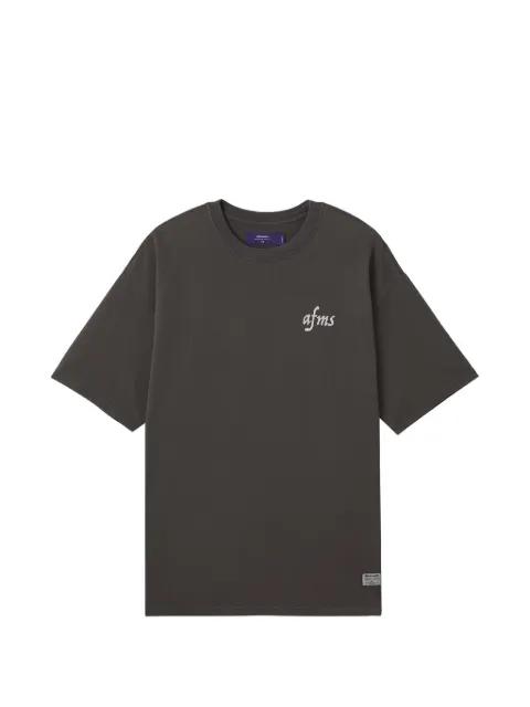 elephant-embroidered T-shirt by AFTERMATHS