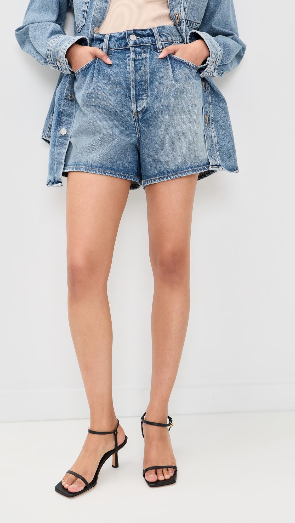Lyonne Shorts by AGOLDE
