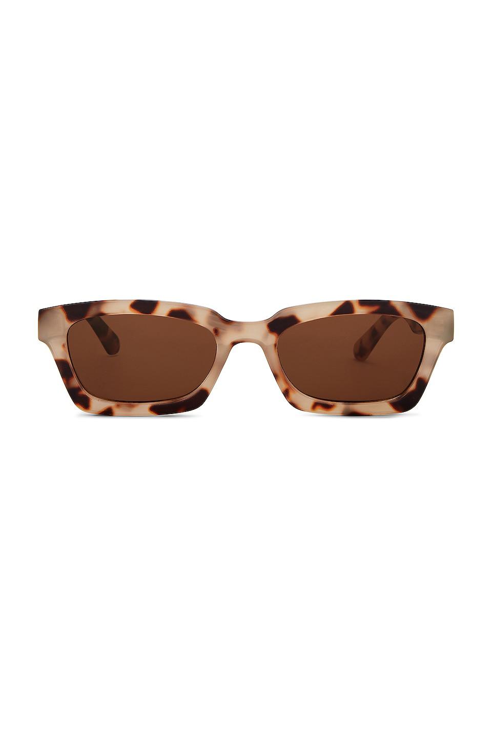 AIRE Sculptor in Brown by AIRE