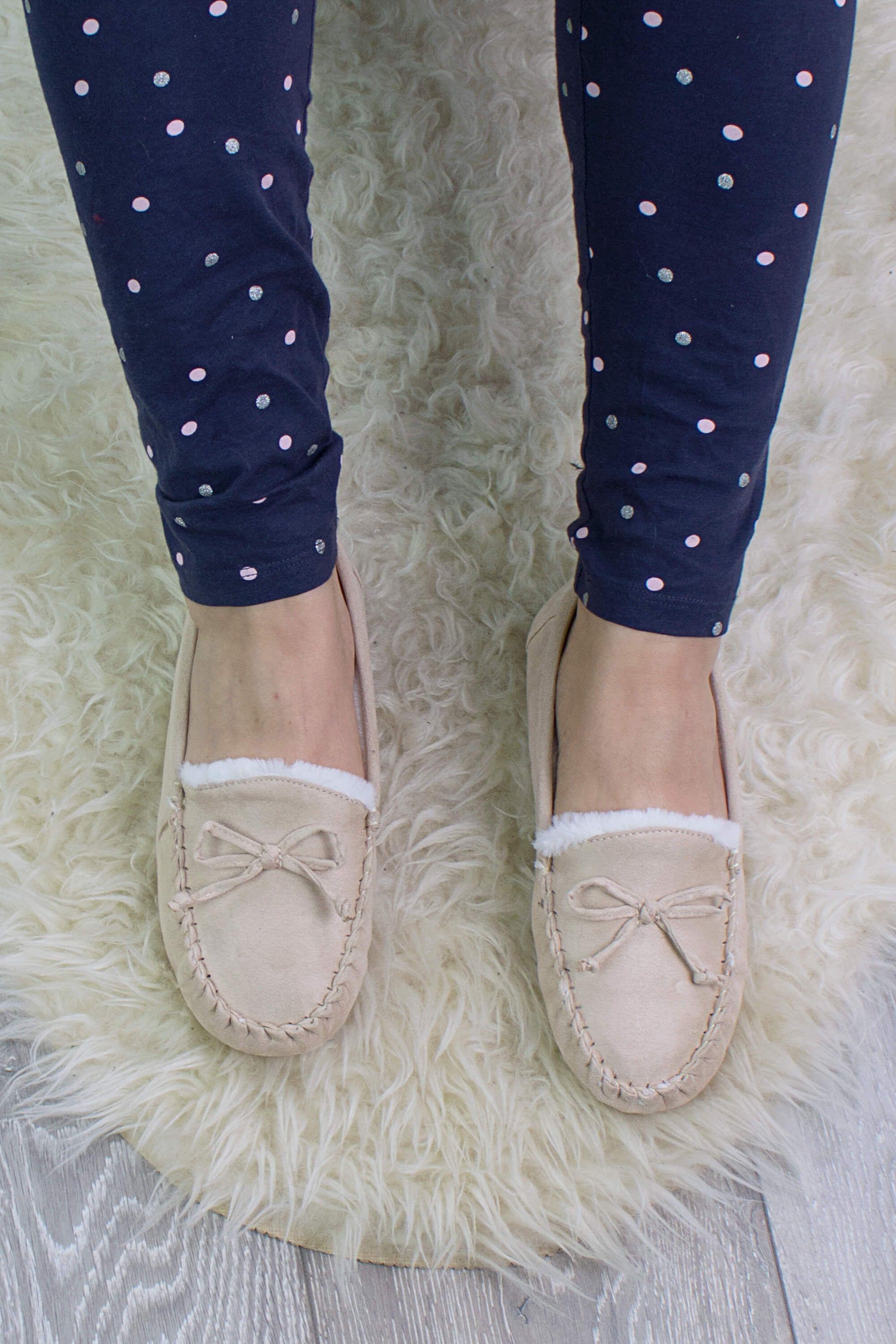 Heel Faux Fur Lined Boat Shoes Moccasin  Slippers by AJVANI