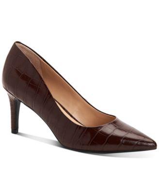 Women's Step 'N Flex Jeules Pumps by ALFANI