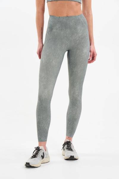 ALRN Hi-Rise 7/8 Tights by ALWRLD
