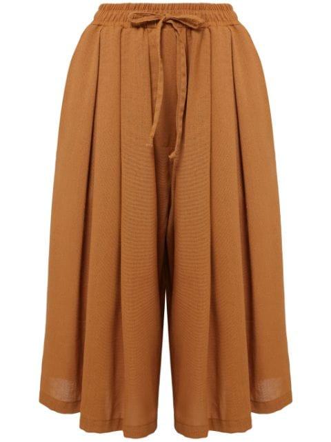 wide-leg bermuda trousers by AMAPO