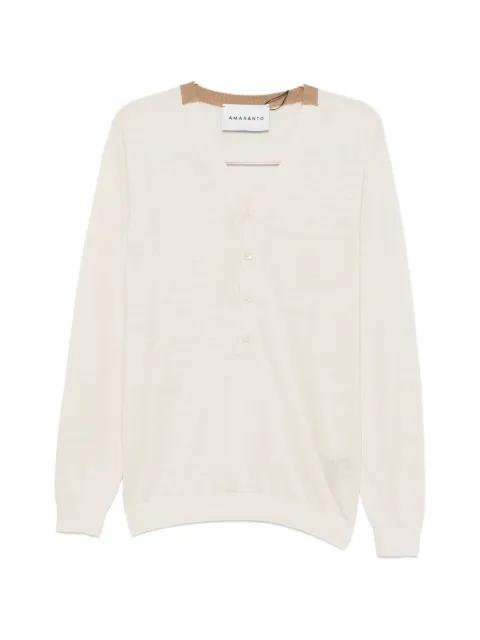 button-fastening V-neck T-shirt by AMARANTO