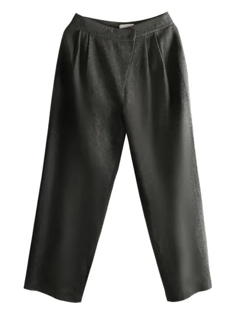 high-waisted trousers by AMOMENTO