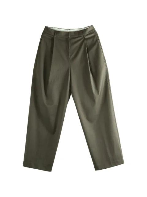 pleated-detail trousers by AMOMENTO