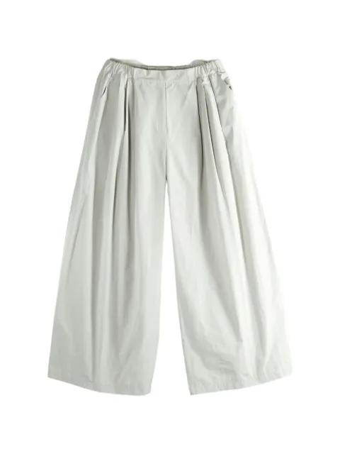 pleated wide-leg trousers by AMOMENTO