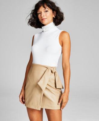 Women's Sleeveless Turtleneck Solid Top by AND NOW THIS