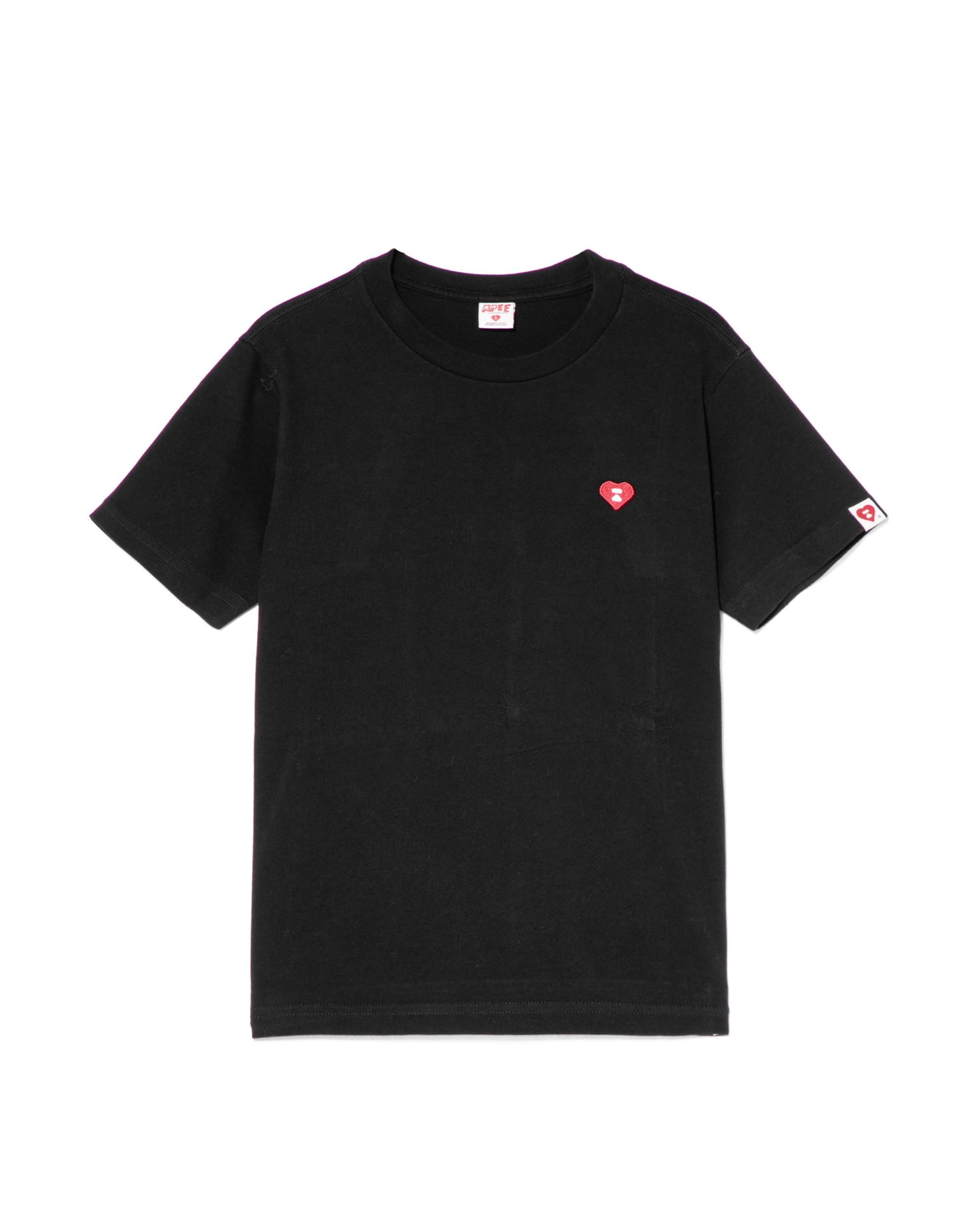 Heart badge tee by APEE