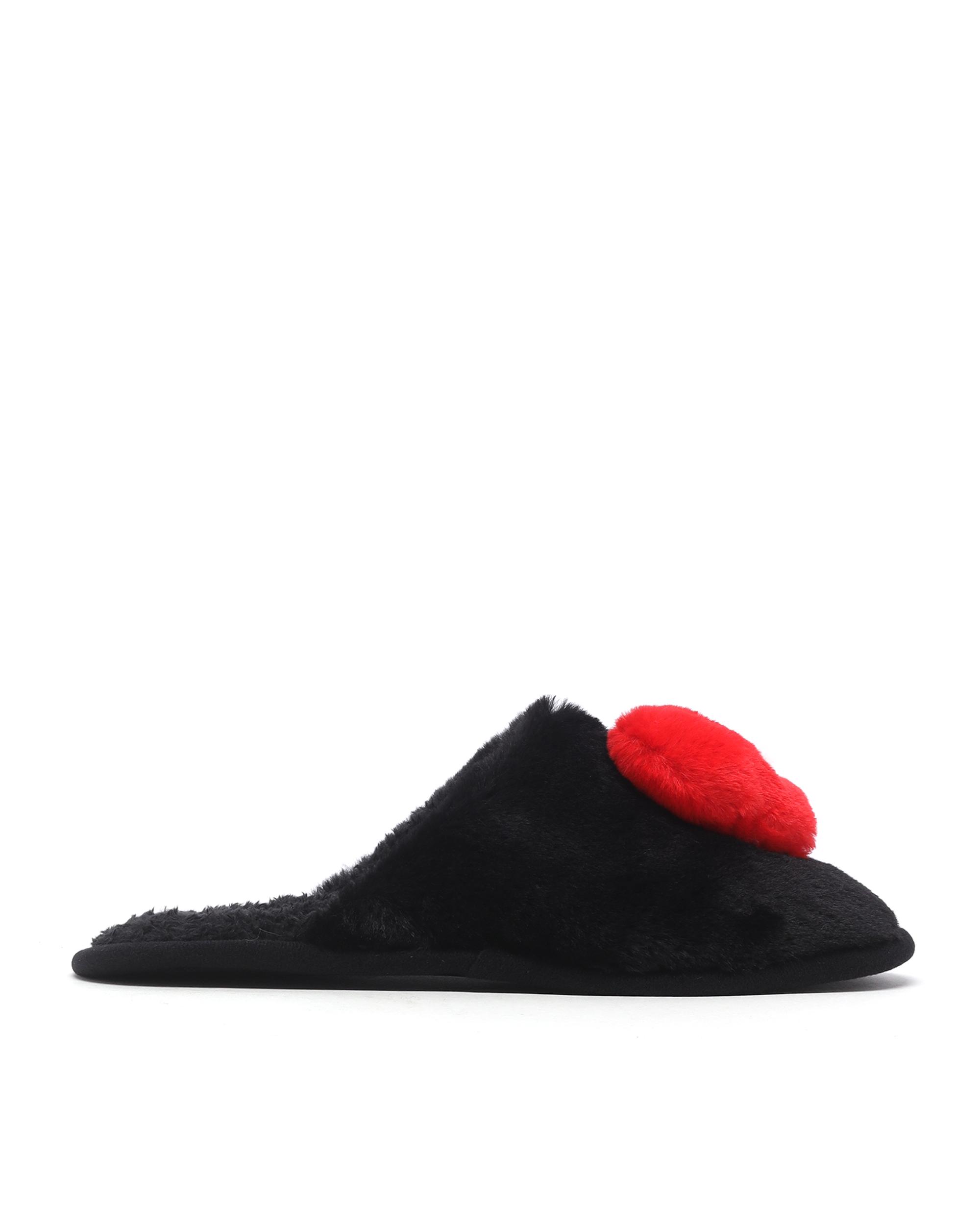 Heart logo plush slippers by APEE