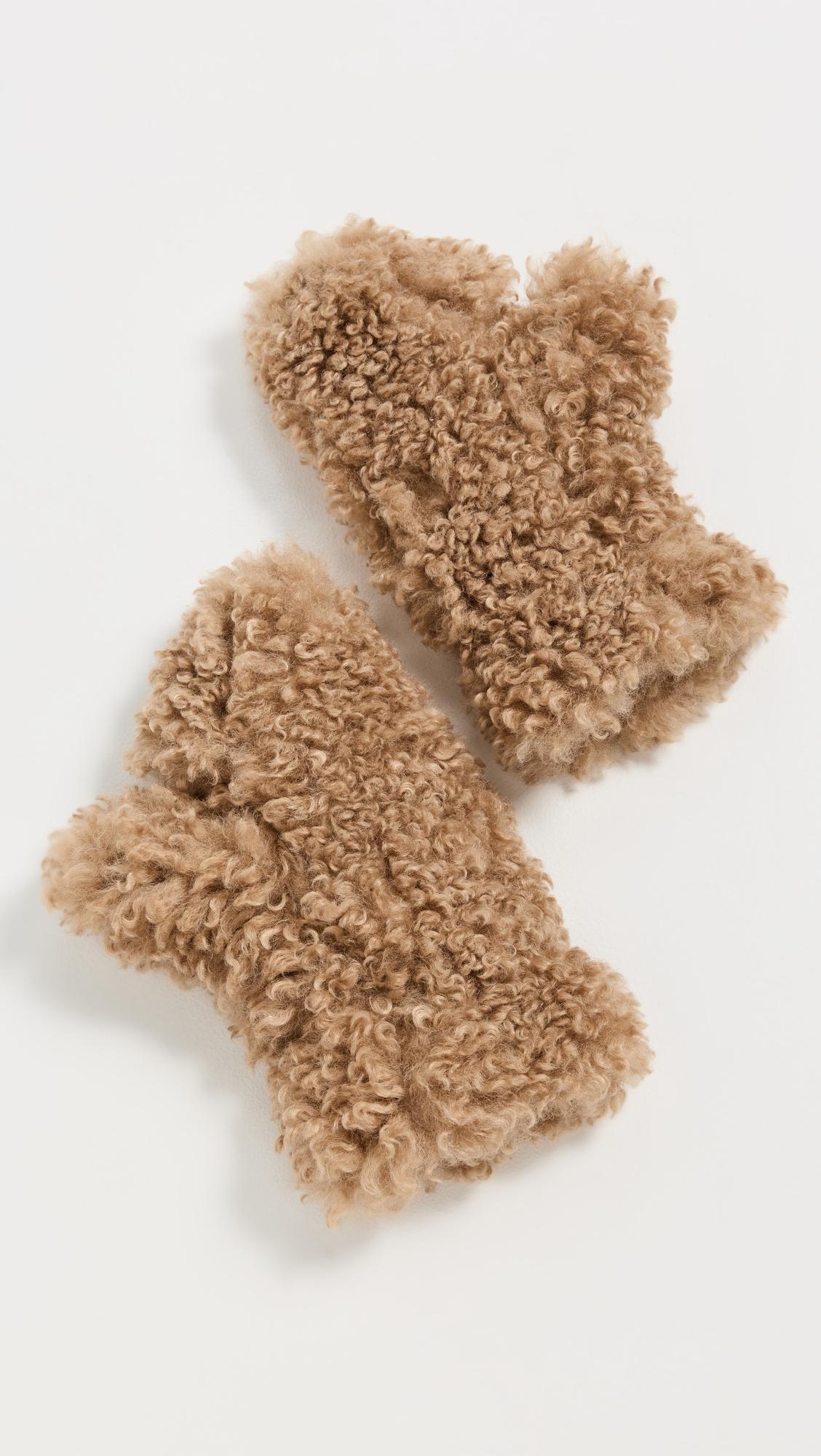 Coco Bouclette Gloves by APPARIS
