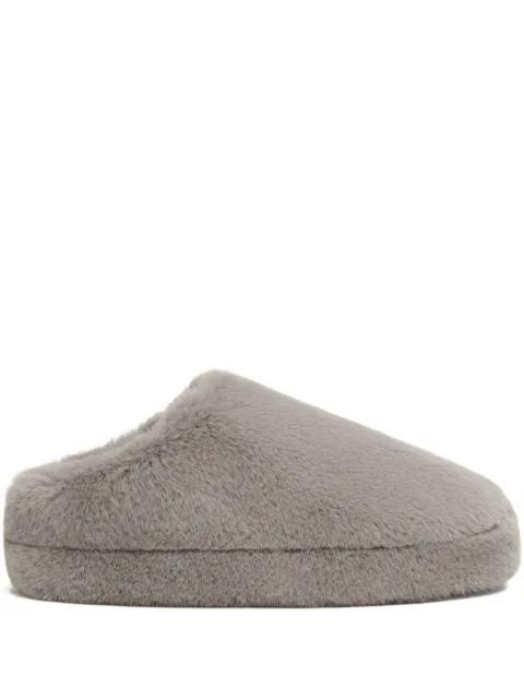 Misha slippers by APPARIS