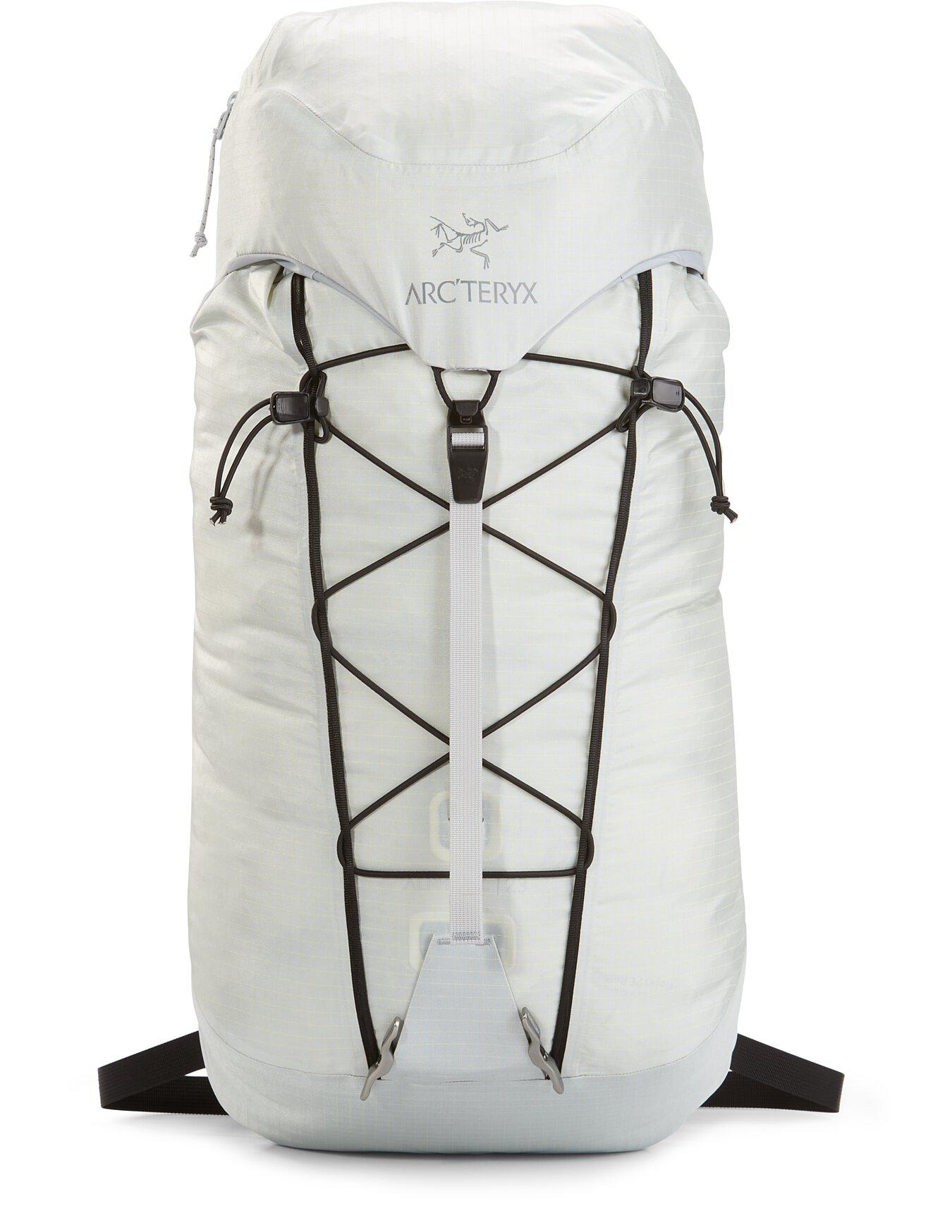 Alpha SL 23 Backpack by ARC'TERYX | jellibeans