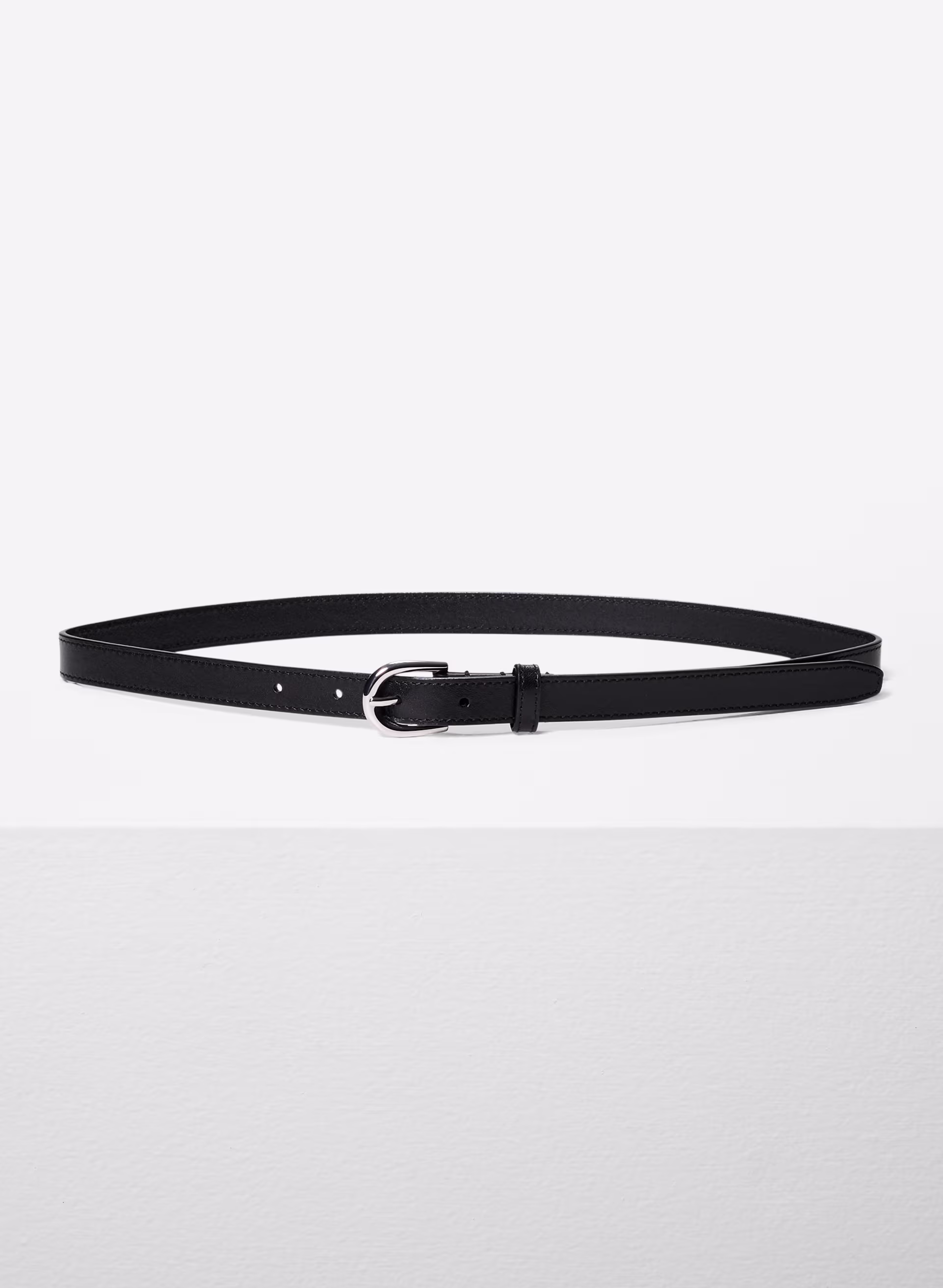 ACCENT SOLID BRASS LEATHER SLIM BELT by ARITZIA