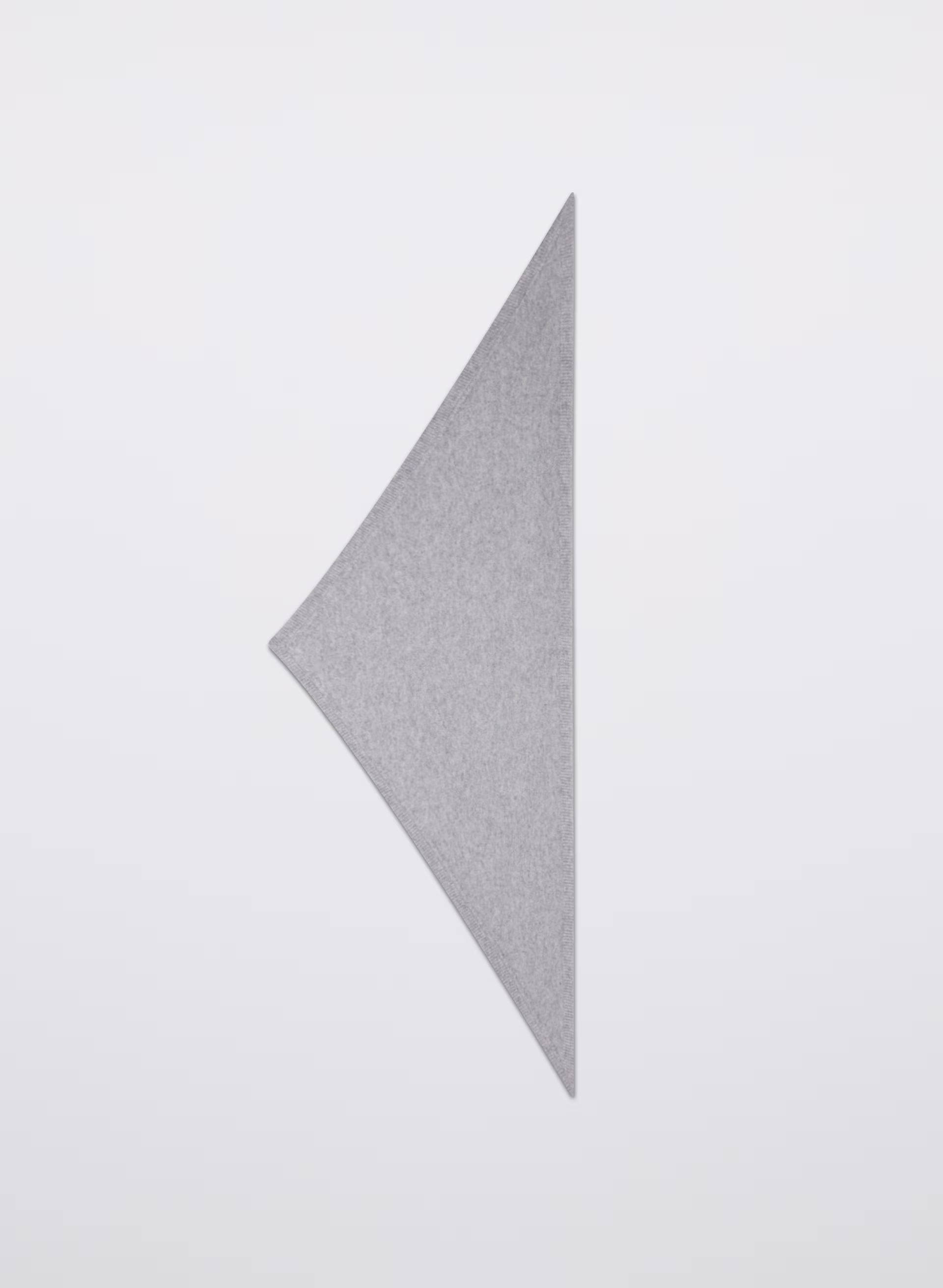ESSENTIAL CASHMERE KEY MEDIUM TRIANGLE SCARF by ARITZIA