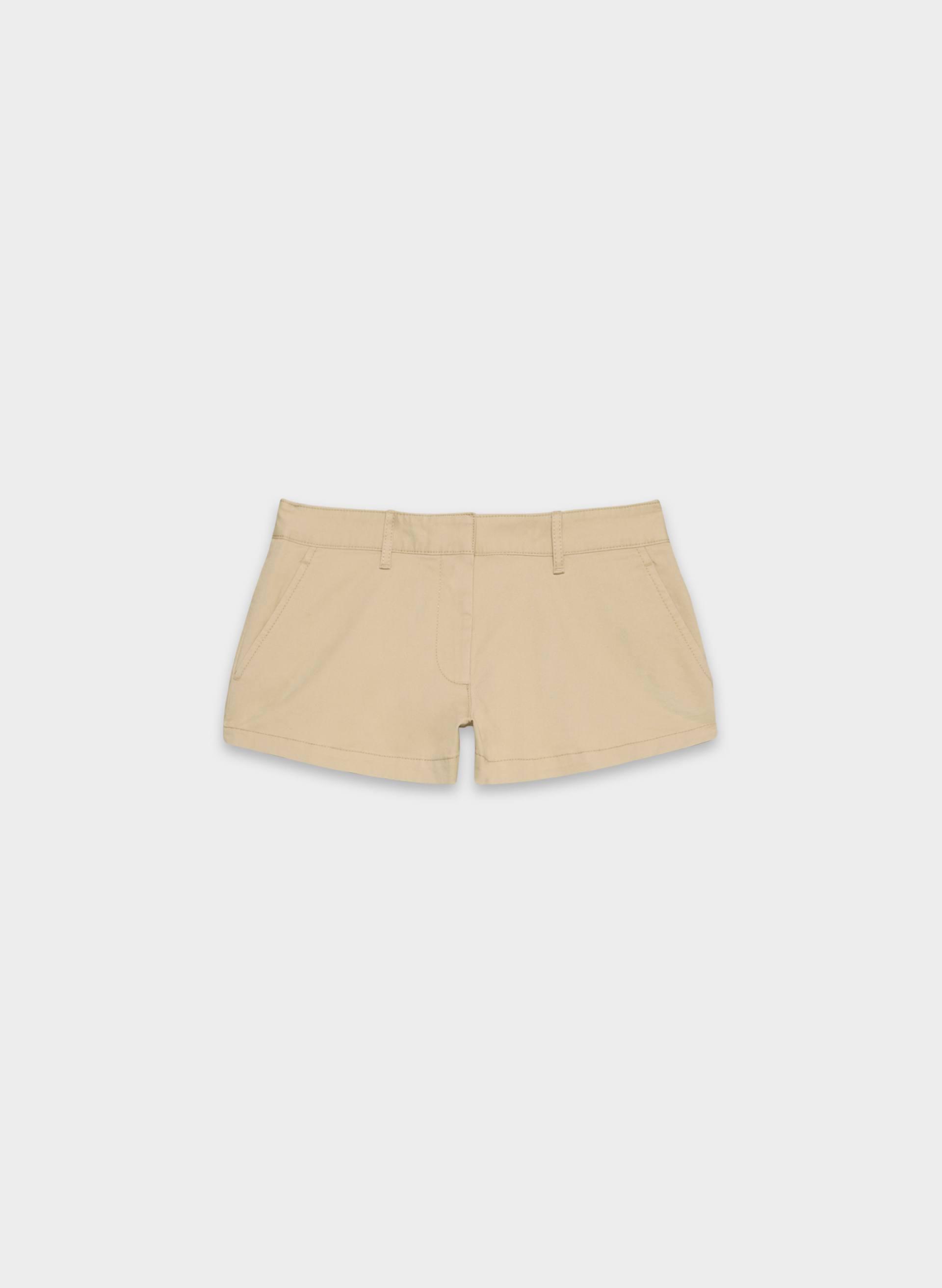 HIRAM CHINO SHORT by ARITZIA