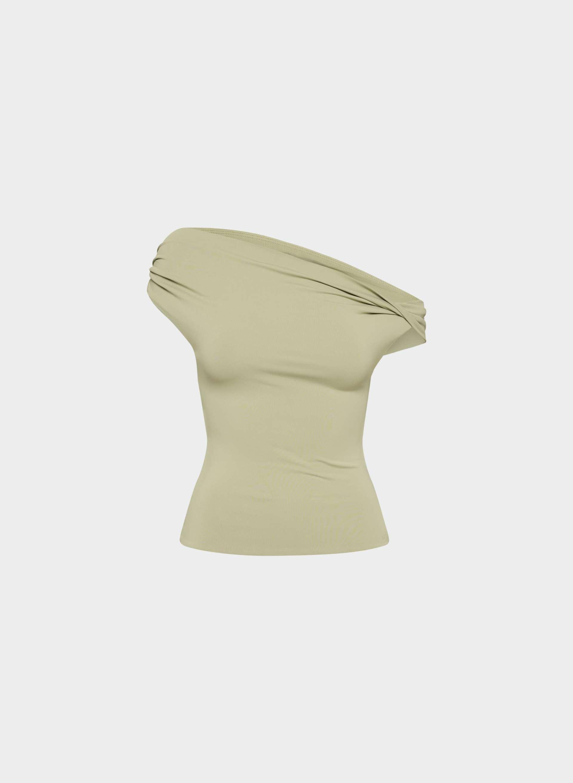 ORIGINAL CONTOUR RAVISH TOP by ARITZIA