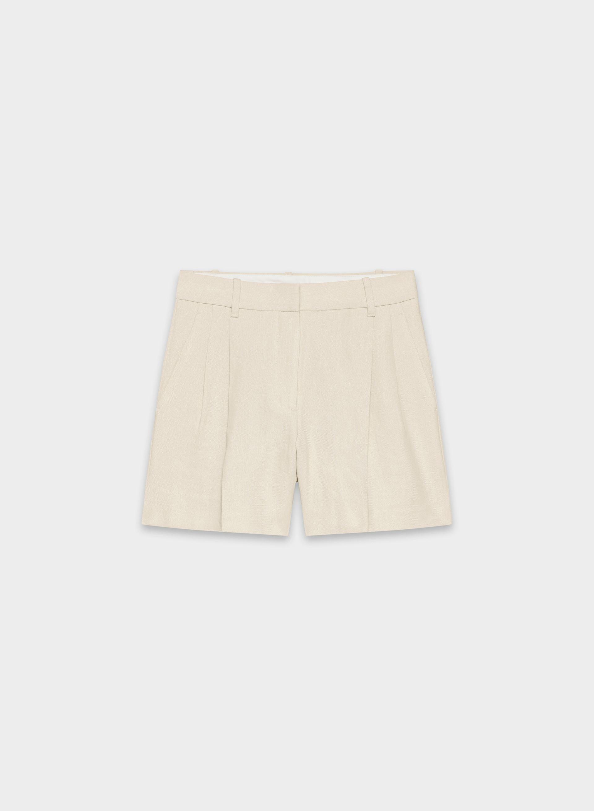 THE EFFORTLESS SHORT™ MID-THIGH by ARITZIA