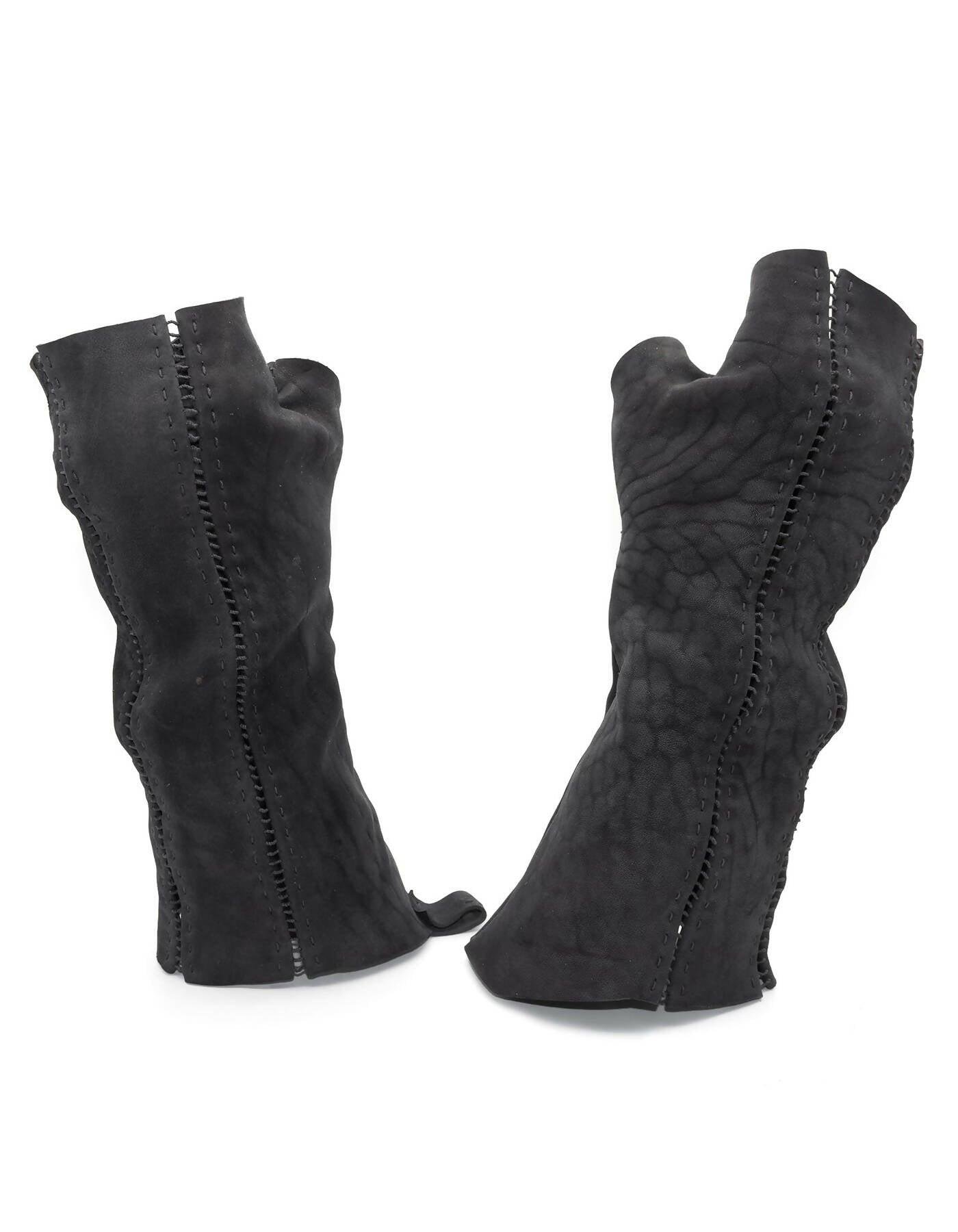 open seam long leather gloves by ATELIER SKN