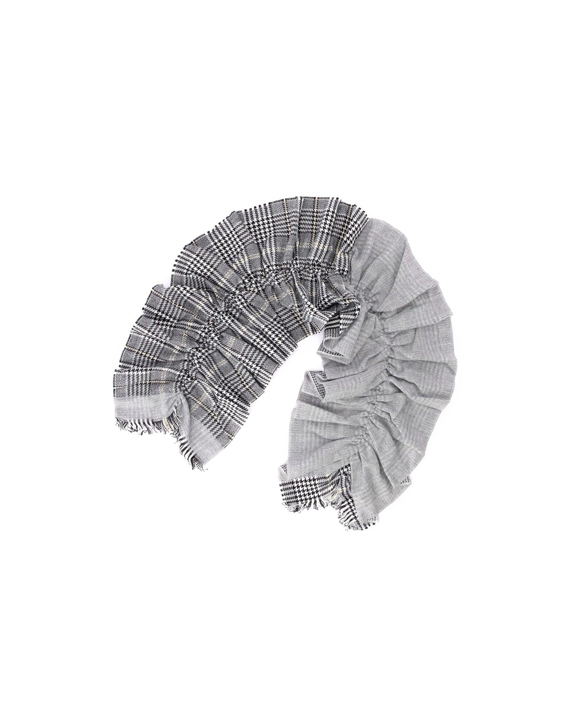 Gather Scarf by ATSURO TAYAMA