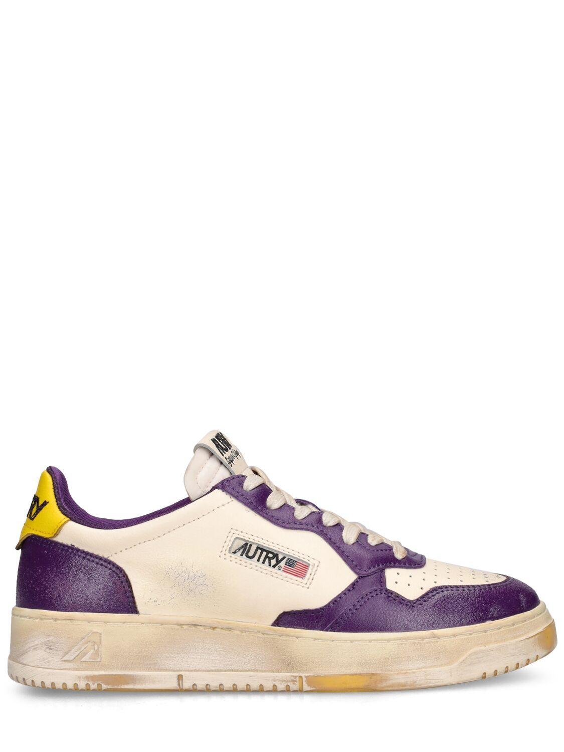 Medalist Super Vintage Low Sneakers by AUTRY