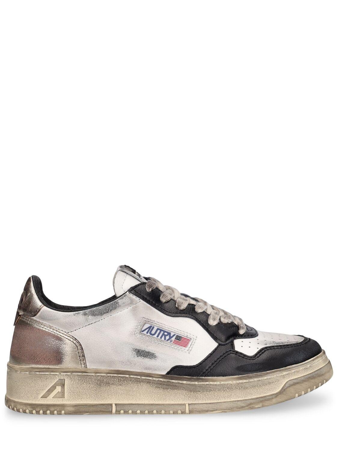 Super Vintage Low Sneakers by AUTRY