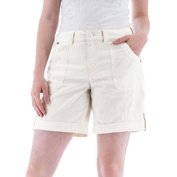 Temple Shorts by AVENTURA