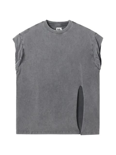 side-slit sleeveless T-shirt by B+AB