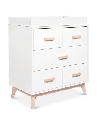 Scoot 3 Drawer Changer Dresser with Removable Changing Tray by BABYLETTO