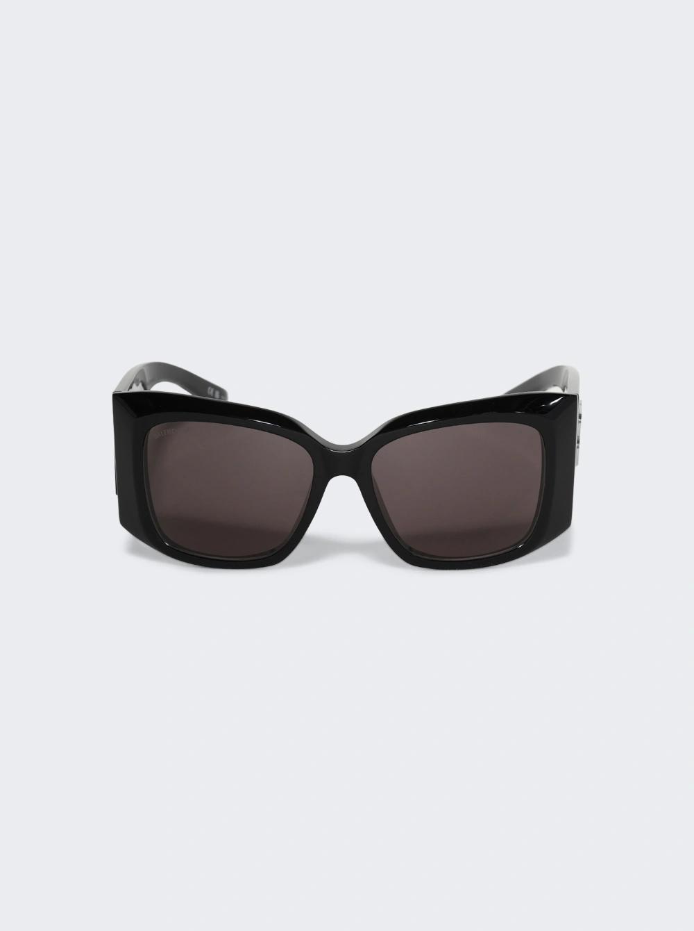 Oversized Sunglasses Black  | The Webster by BALENCIAGA