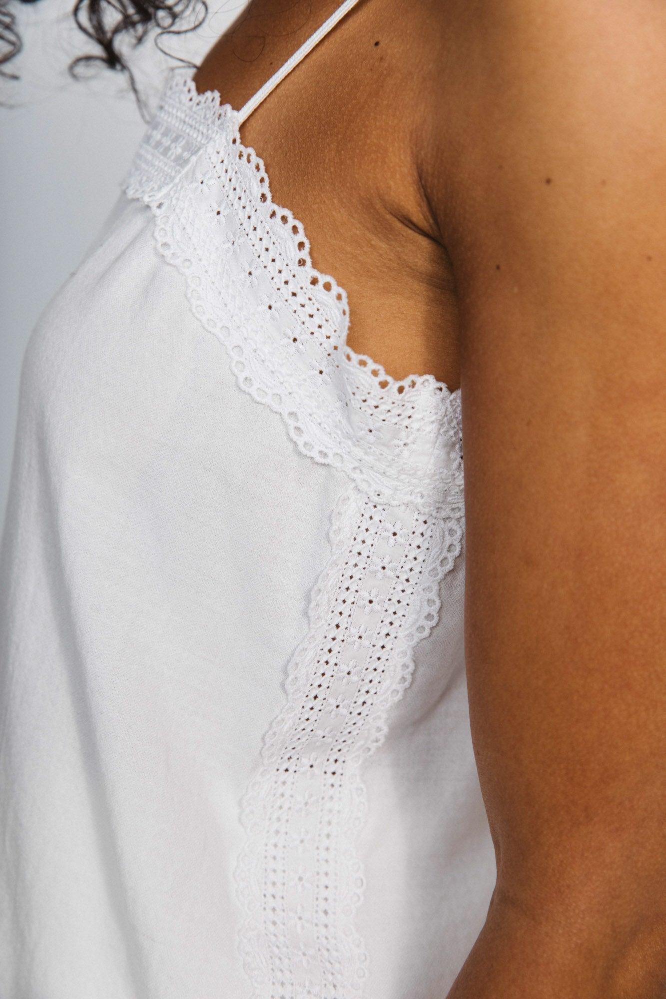 Caraco Parfum in natural white organic cotton by BALZAC PARIS