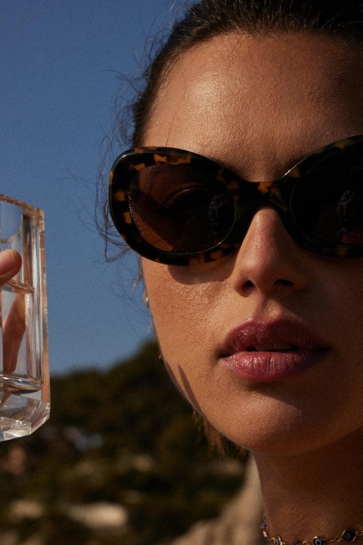 Charlotte tortoise black glasses by BALZAC PARIS