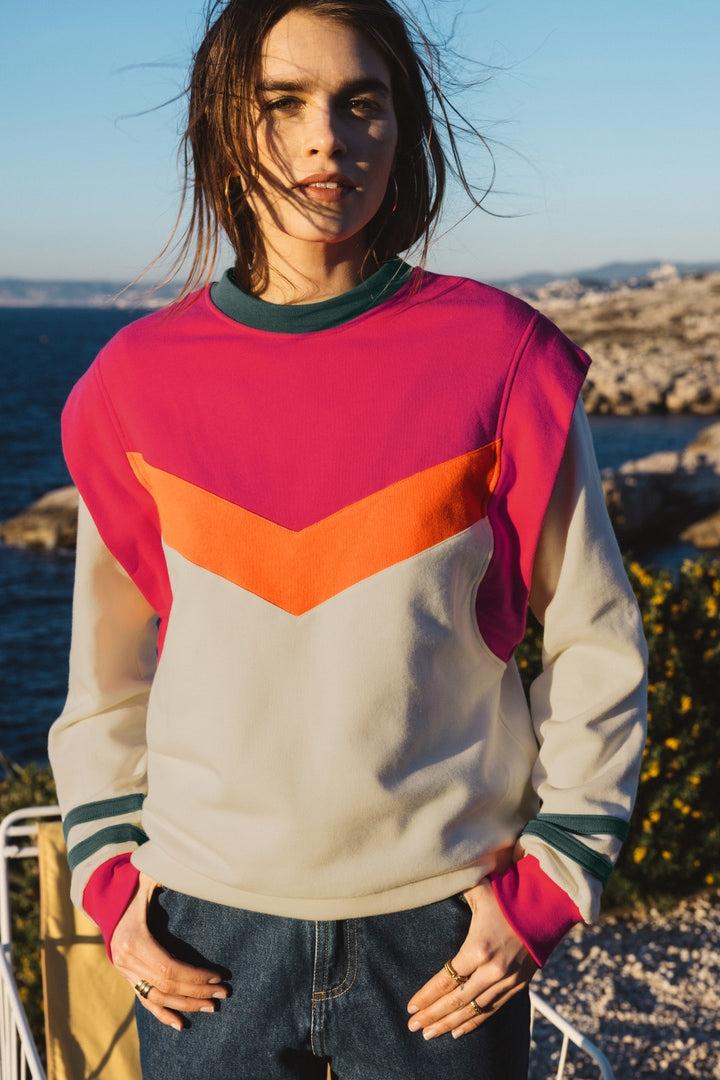 Fabulous pink and orange sweatshirt by BALZAC PARIS