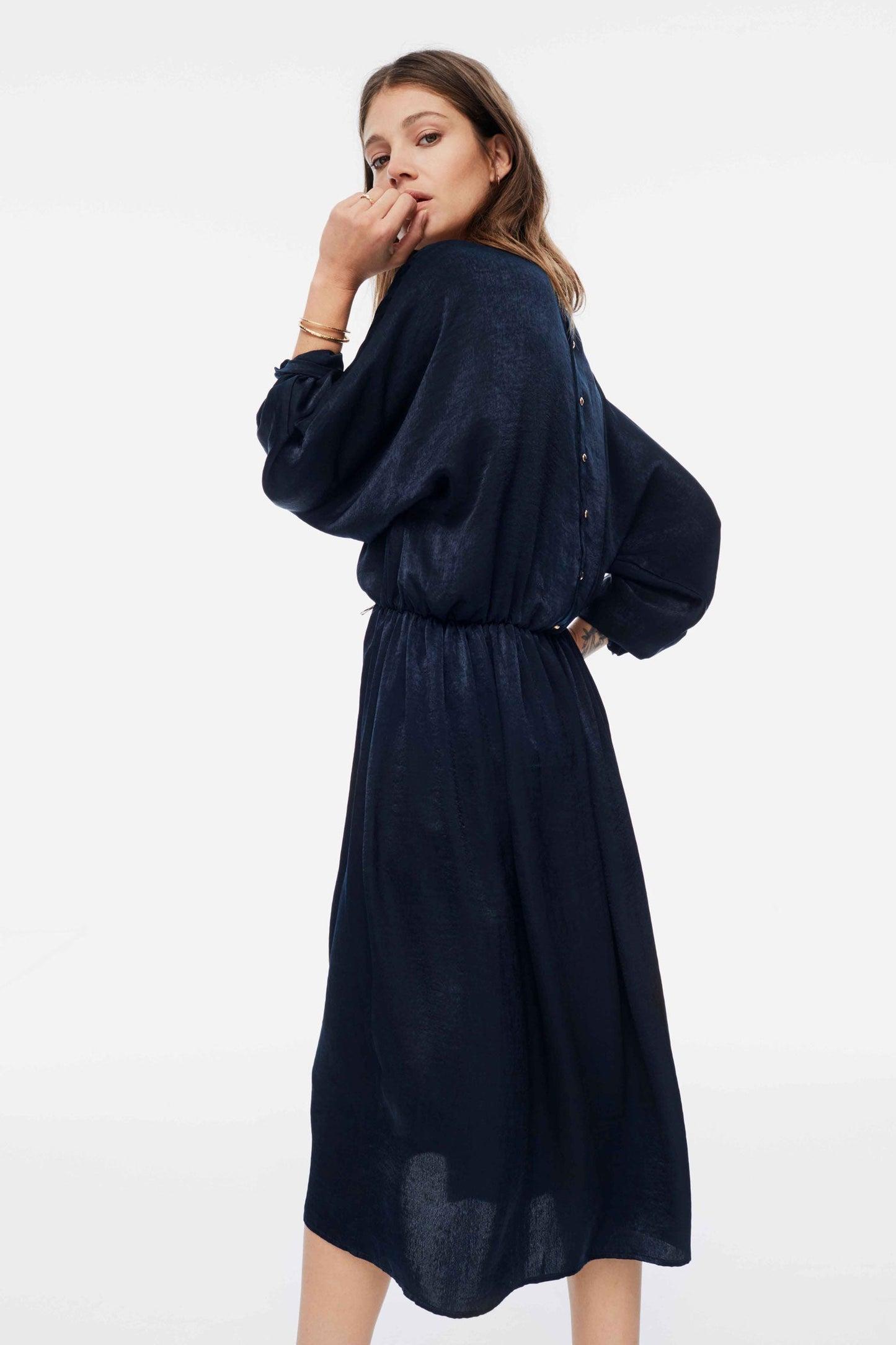 Fiona navy dress by BALZAC PARIS