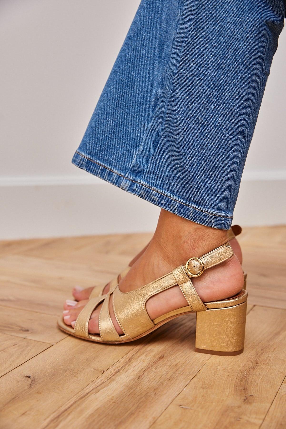 Golden Gaëlle sandals by BALZAC PARIS