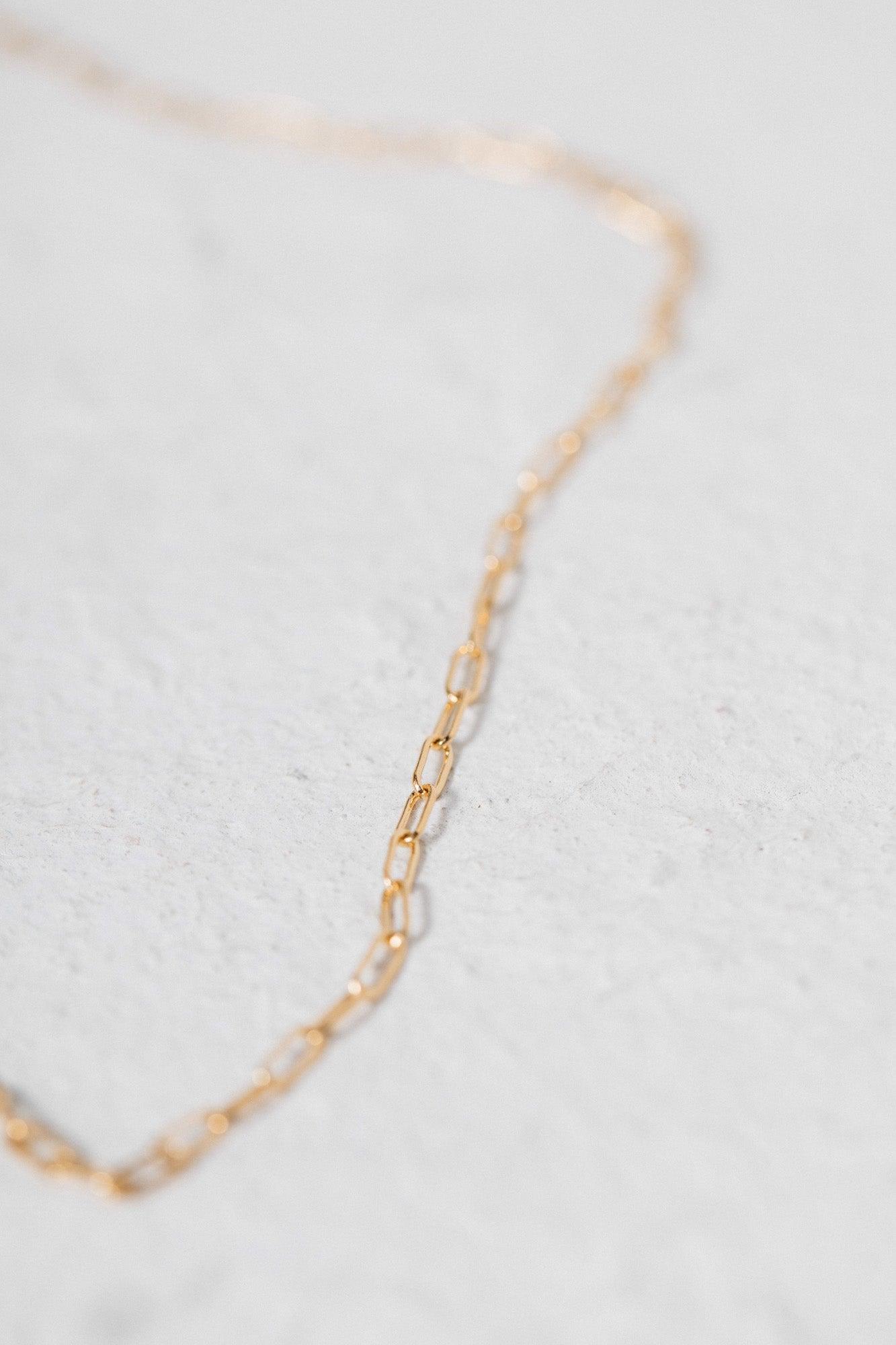 Golden Nola chain by BALZAC PARIS