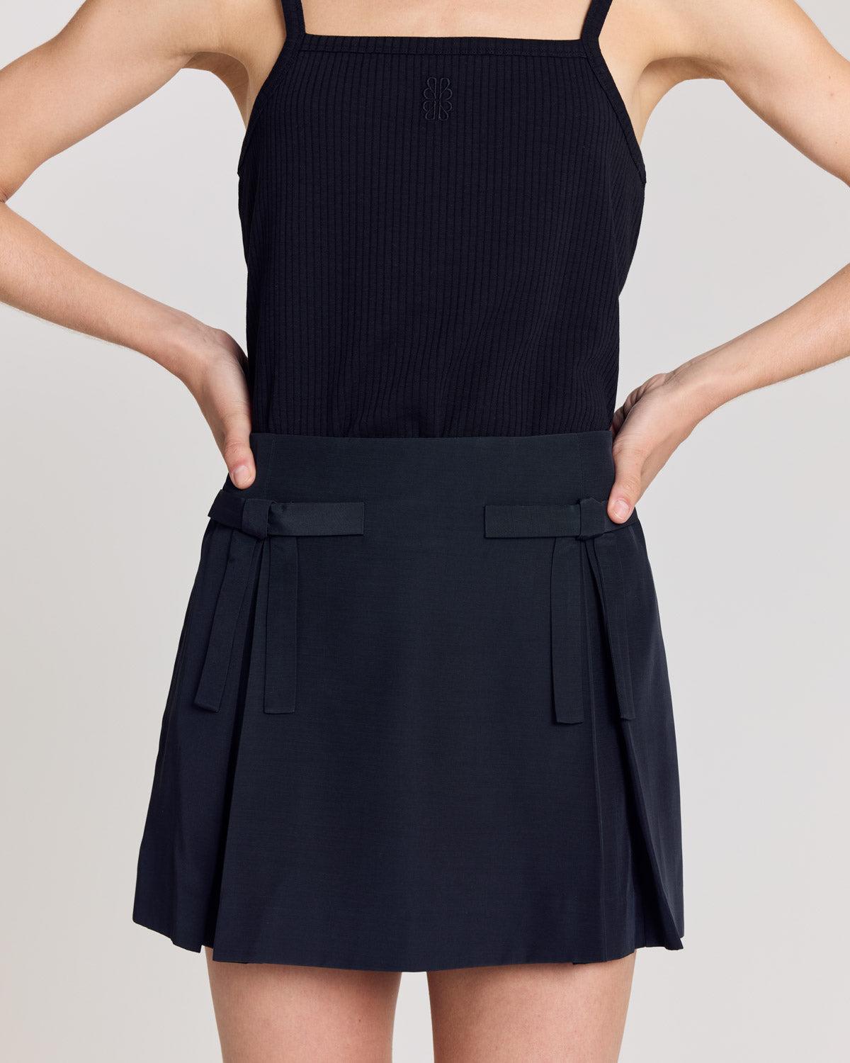 Isla navy blue skirt by BALZAC PARIS