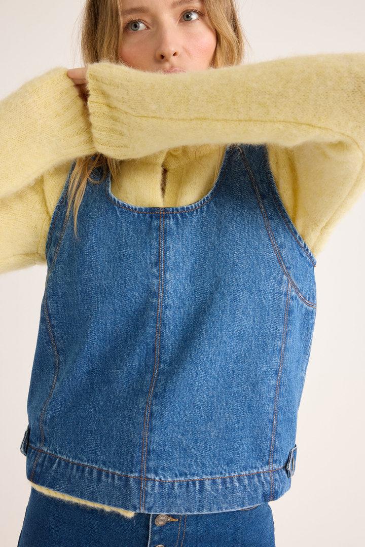 Iza ultramarine blue top by BALZAC PARIS