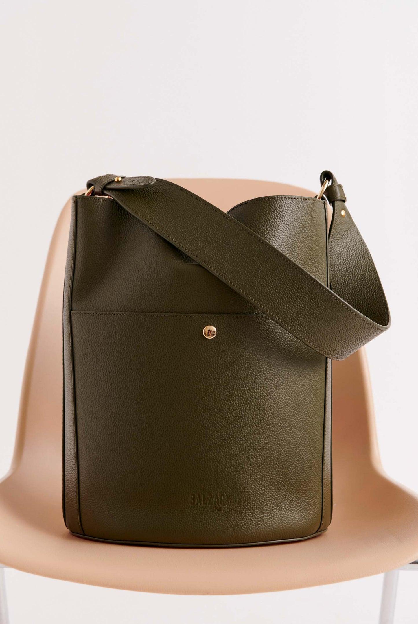 Large Sofia khaki bag with fuchsia interior by BALZAC PARIS