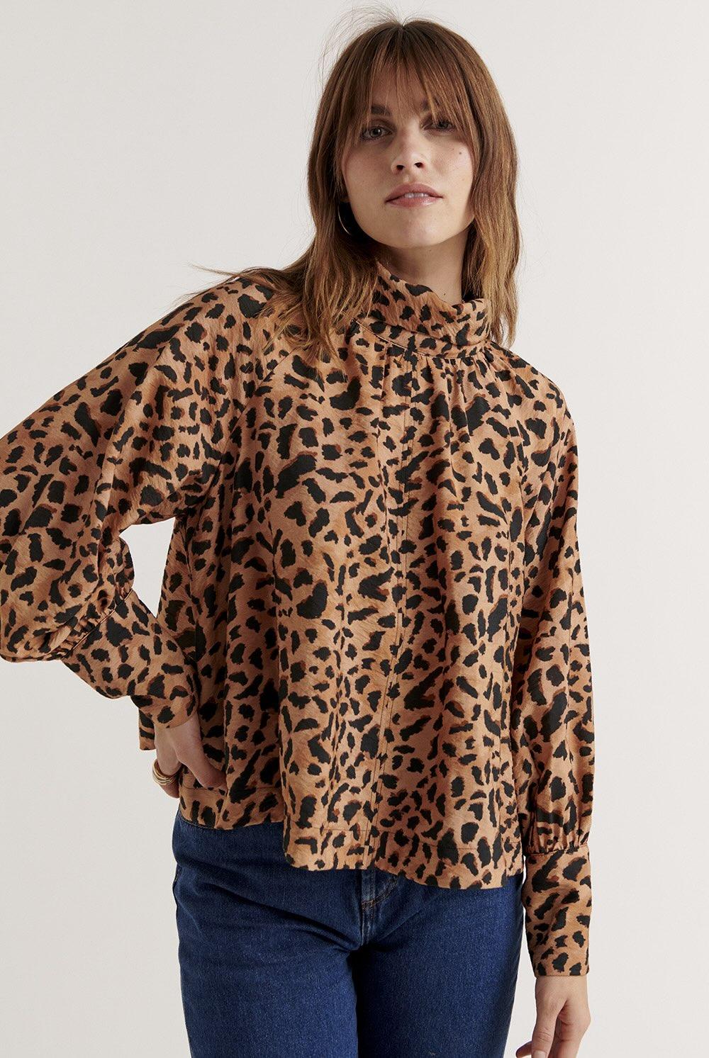 Mona cheetah cappuccino blouse by BALZAC PARIS